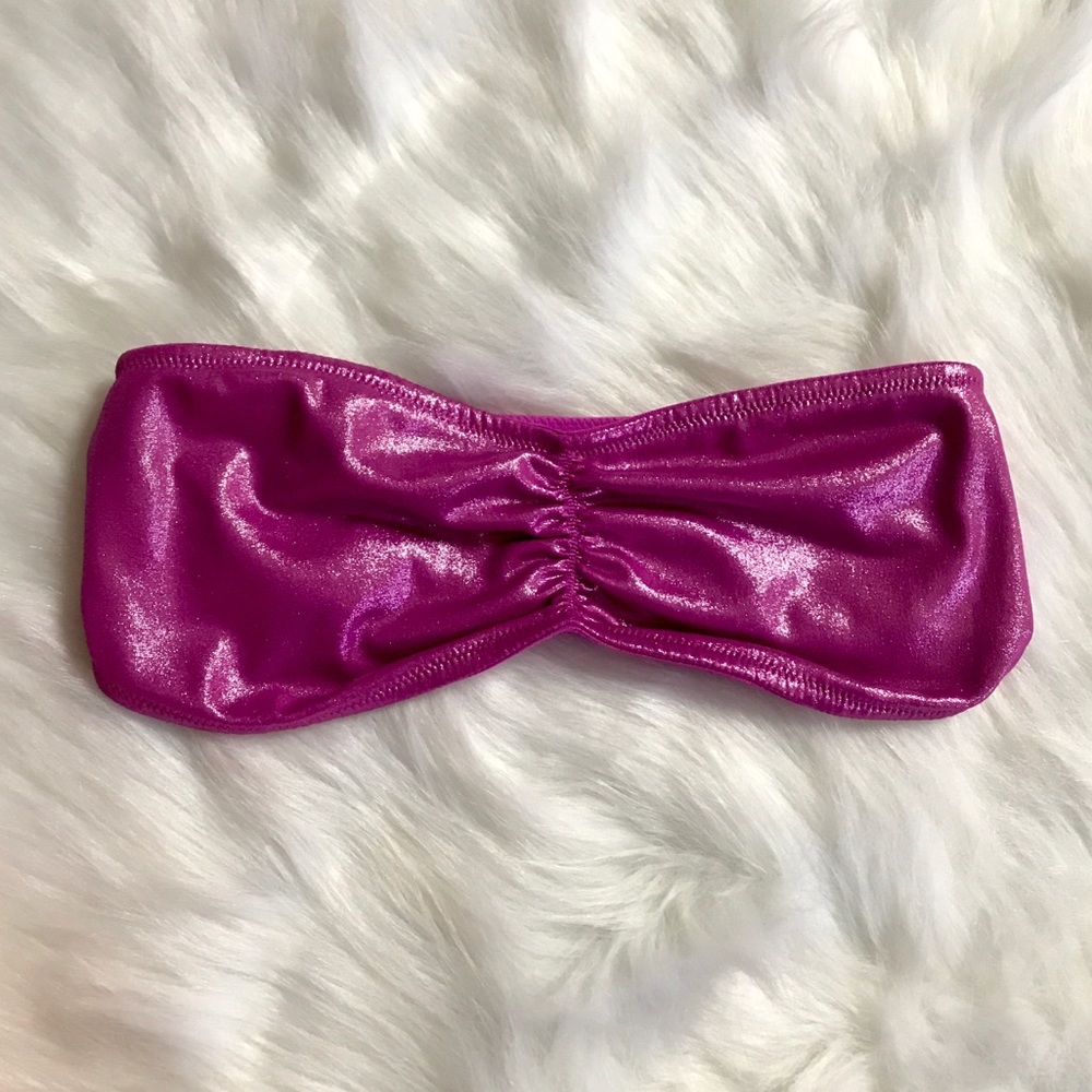 ｖｉｃｔｏｒｉａ'ｓ  ｓｅｃｒｅｔ  ｐｉｎｋ  ｍｅｔａｌｌｉｃ  ｂａｎｄｅａｕ  ｔｏｐ